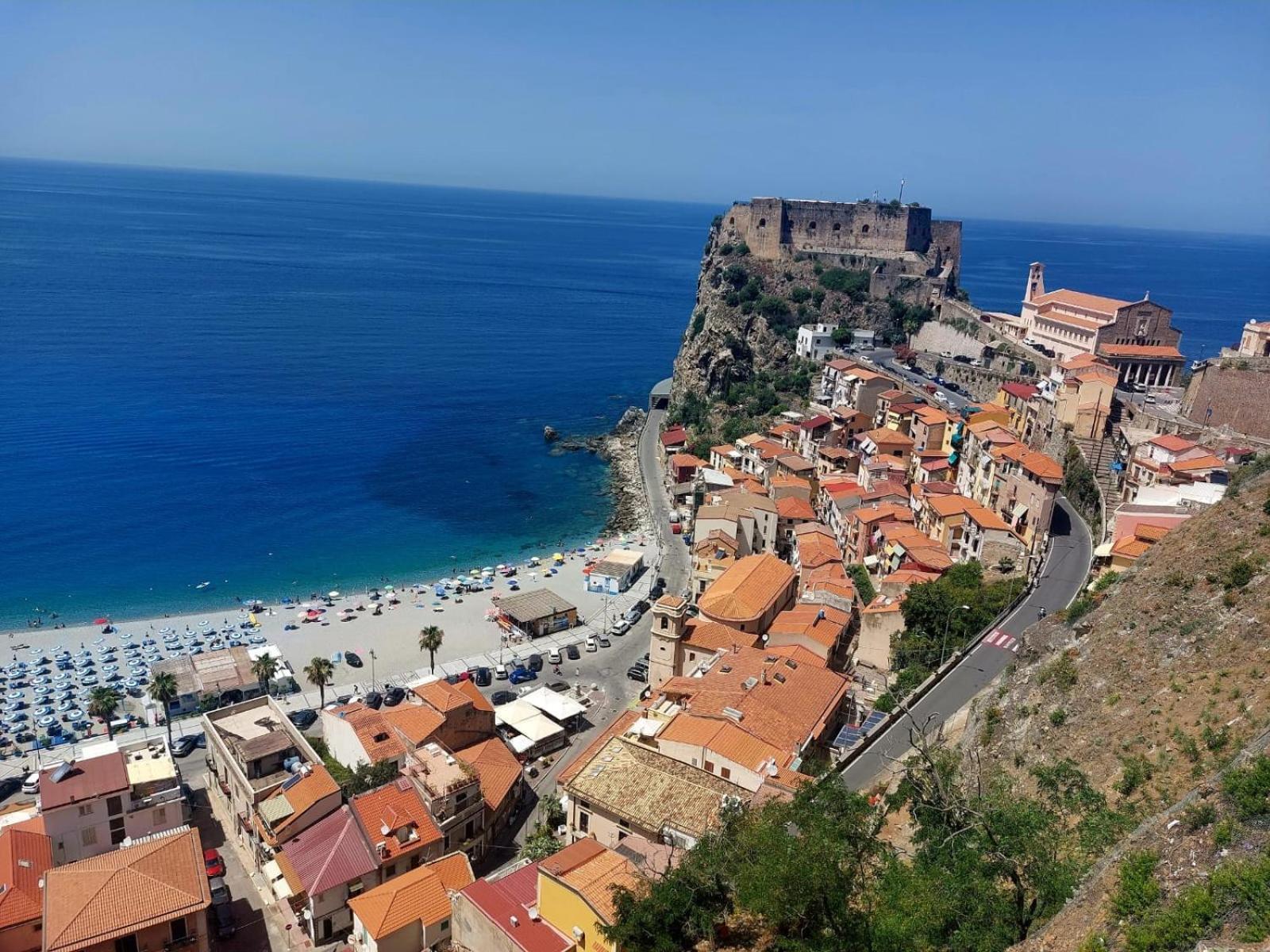 Strettomare-Business & Travel Apartment Reggio Calabria Exterior foto
